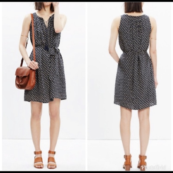 Madewell Dresses & Skirts - Madewell Navy Silk Tie Waist Dress Sz XS
